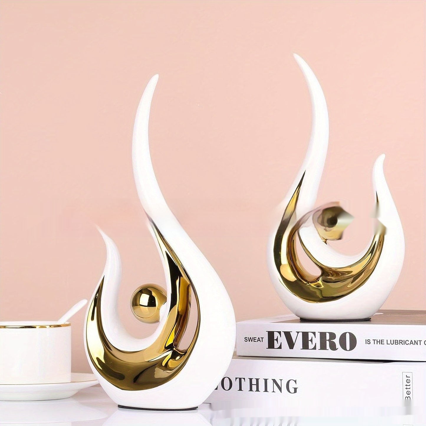 Modern Luxury Resin Home Decor Ornaments – Elegant Tabletop Decoration Set